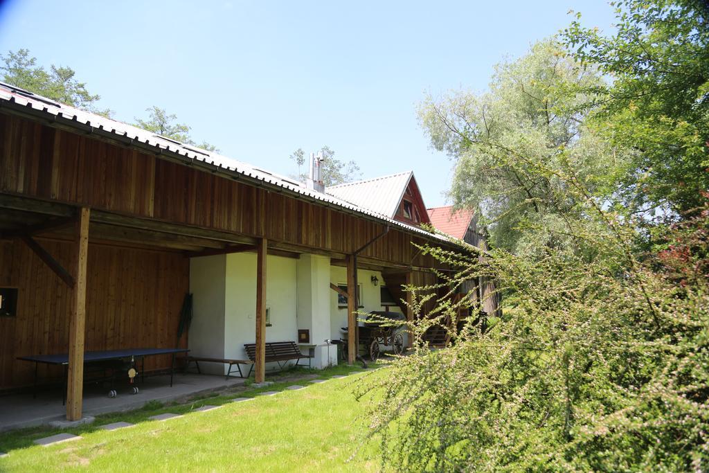 Gospodarstwo Agroturystyczne Stary Mlyn Wilczkowice Michalowice  Buitenkant foto